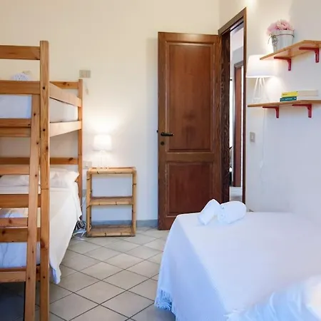 Mandriola-surf Paradise 2 House 50m From The Sea